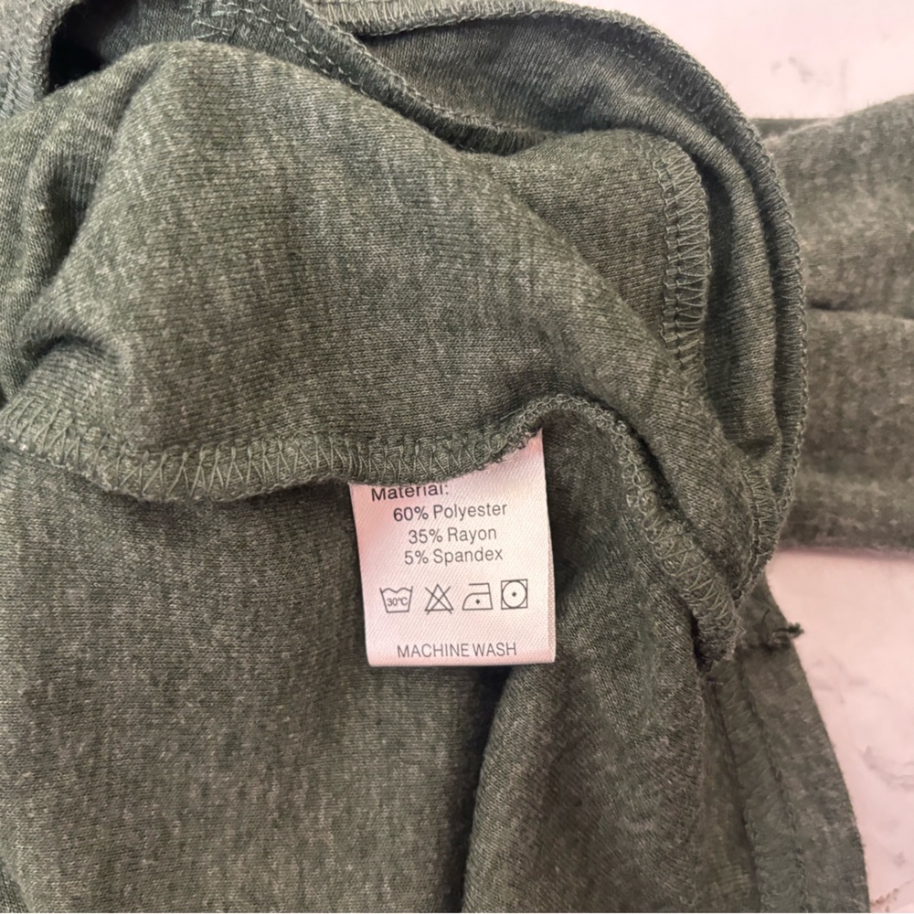 Kuotai Sweater Womens Size M Pullover Long Sleeve Green Pockets Thin Knit - Picture 6 of 6
